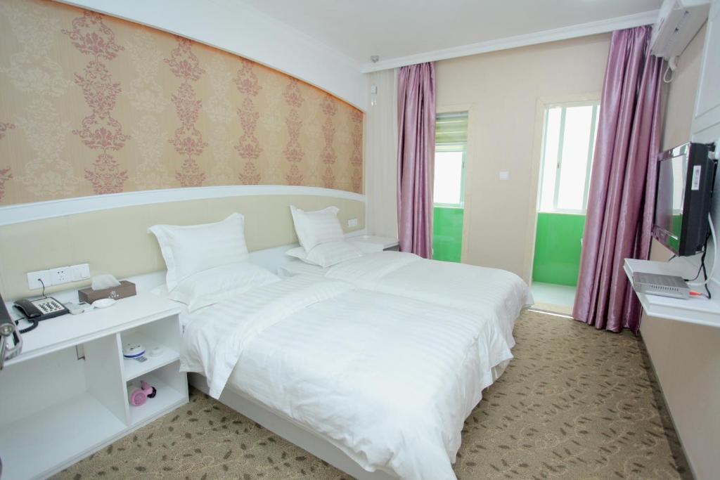 Xinghe Xinfeng Hotel Guangzhou Room photo